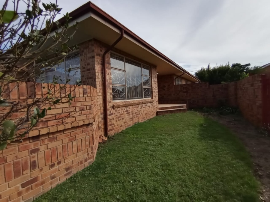 4 Bedroom Property for Sale in Parys Free State